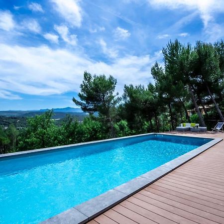 Villa Lumineuse Avec Piscine Clim 1Ere Etage Vue Panoramique Sur Les Montagnes Sur Le Site De La Sainte-Victoire Le Tholonet Экстерьер фото