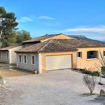 Villa Lumineuse Avec Piscine Clim 1Ere Etage Vue Panoramique Sur Les Montagnes Sur Le Site De La Sainte-Victoire Le Tholonet Экстерьер фото