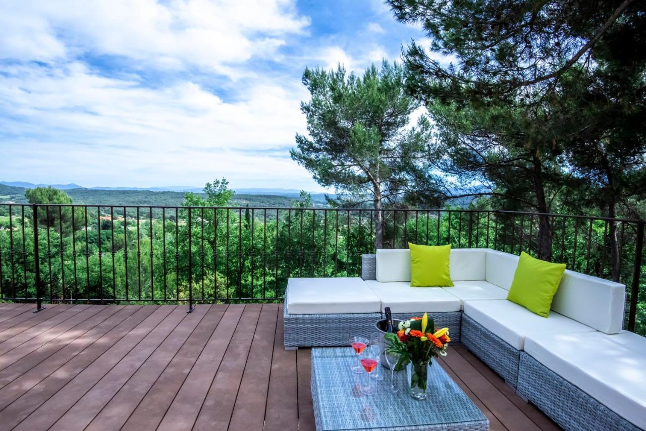 Villa Lumineuse Avec Piscine Clim 1Ere Etage Vue Panoramique Sur Les Montagnes Sur Le Site De La Sainte-Victoire Le Tholonet Экстерьер фото