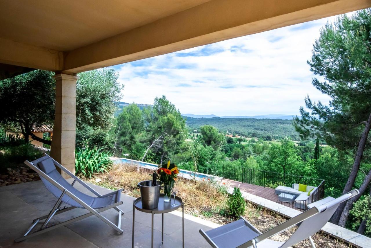 Villa Lumineuse Avec Piscine Clim 1Ere Etage Vue Panoramique Sur Les Montagnes Sur Le Site De La Sainte-Victoire Le Tholonet Экстерьер фото